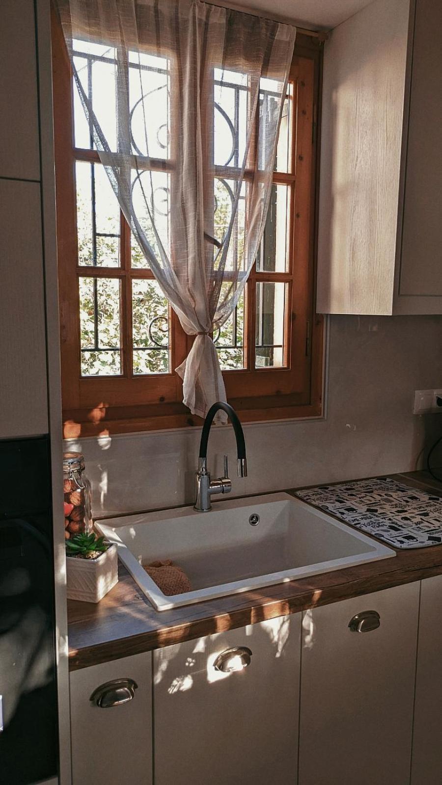 Family House At Corfu Town Daire